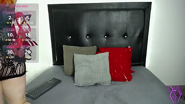 perla stone 20 online show from February 10, 2026, 7:35 pm