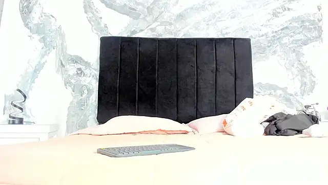 Snapshot of lilithDraven_ chatting on March 13, 2026, 4:39 am lilithDraven online show from March 13, 2026, 4:39 am