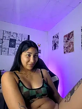 Snapshot of lilithDraven_ chatting on April 3, 2026, 12:06 am lilithDraven online show from April 3, 2026, 12:06 am