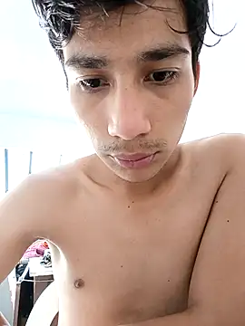 lulu sexyboy online show from December 15, 2025, 7:52 pm