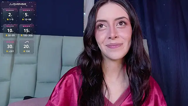 Snapshot of DahliaVex_ chatting on April 8, 2026, 11:44 am DahliaVex online show from April 8, 2026, 11:44 am