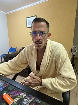 Snapshot of Lucasjandre chatting on June 18, 2026, 12:10 pm Lucasjandre online show from June 18, 2026, 12:10 pm
