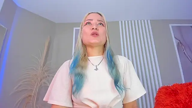 AlexaColdd online show from December 20, 2025, 1:14 pm