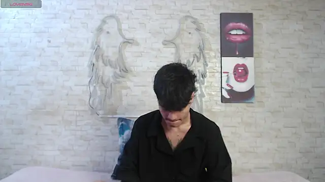 axel milo kairo and noa online show from February 6, 2026, 4:25 pm