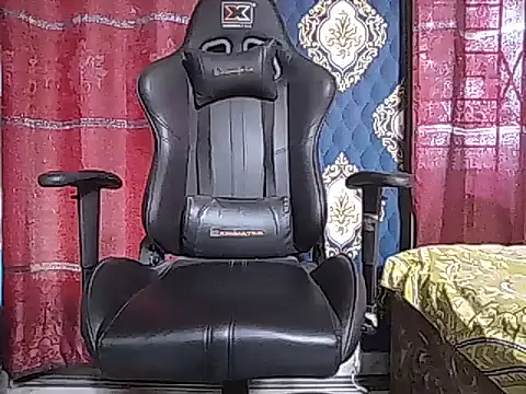 Snapshot of Ragner-6_9 chatting on January 17, 2026, 8:29 am Ragner-6 9 online show from January 17, 2026, 8:29 am