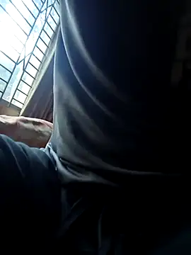 Snapshot of Ragner-6_9 chatting on December 5, 2025, 10:14 am Ragner-6 9 online show from December 5, 2025, 10:14 am