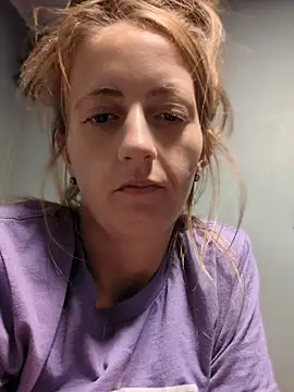 sexxxilexxxi44 online show from June 8, 2026, 6:25 am
