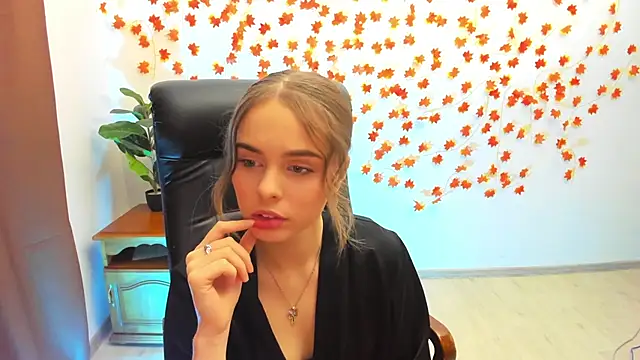 Snapshot of AlicaLOVEalisa777 chatting on January 11, 2026, 2:13 pm AlicaLOVEalisa777 online show from January 11, 2026, 2:13 pm