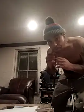 kam580 online show from December 15, 2025, 7:47 am