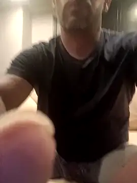 Snapshot of kam580 chatting on November 18, 2025, 12:04 am kam580 online show from November 18, 2025, 12:04 am