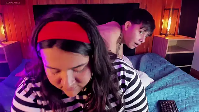 Candy lovelly online show from November 24, 2025, 7:03 pm