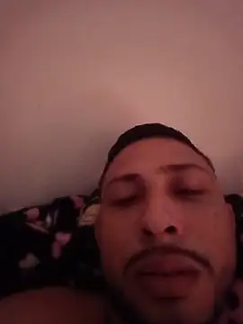 Snapshot of MAX_Jhonnson chatting on November 15, 2025, 5:50 pm MAX Jhonnson online show from November 15, 2025, 5:50 pm