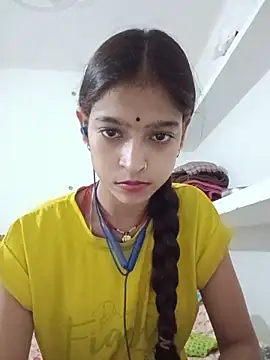 Mohnicute online show from June 2, 2026, 6:19 pm
