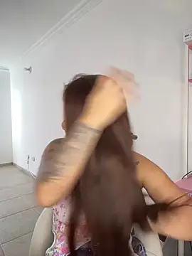 Snapshot of Loreleibell_ chatting on November 21, 2025, 9:03 pm Loreleibell online show from November 21, 2025, 9:03 pm