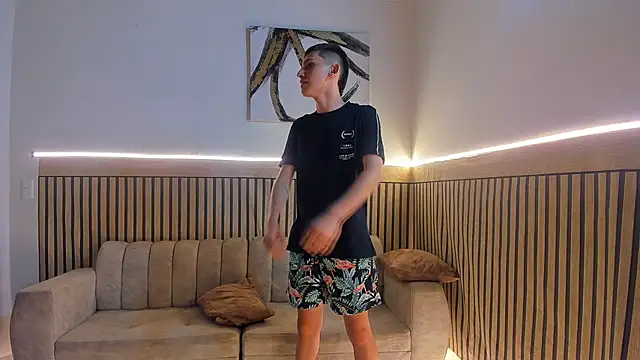 Justingsex1 online show from November 11, 2025, 6:08 am