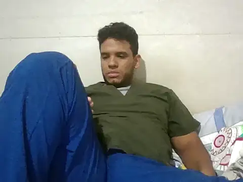 josecamsex27 online show from March 11, 2026, 12:48 am