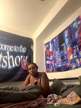 wearefreaks08 online show from December 15, 2025, 4:18 am