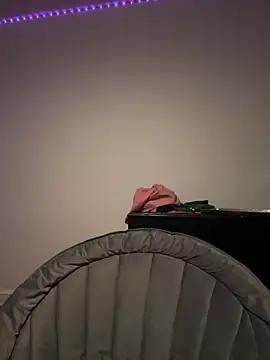 wearefreaks08 online show from March 31, 2026, 12:56 am