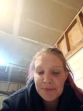 Snapshot of SquirtFlirtAlert chatting on February 5, 2026, 9:32 pm SquirtFlirtAlert online show from February 5, 2026, 9:32 pm