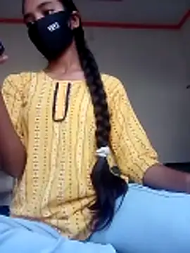 Riya 917 online show from November 25, 2025, 6:58 am