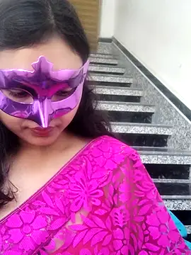 Hot-ruma online show from November 15, 2025, 2:37 am