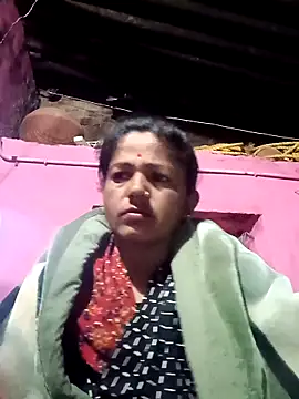 Snapshot of Manvi_p chatting on November 15, 2025, 9:19 pm Manvi p online show from November 15, 2025, 9:19 pm