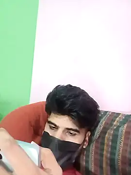 Snapshot of hotyyyyjonny chatting on December 16, 2025, 6:45 pm hotyyyyjonny online show from December 16, 2025, 6:45 pm