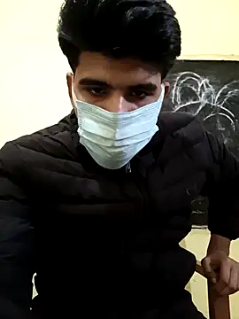 Snapshot of hotyyyyjonny chatting on December 3, 2025, 5:41 am hotyyyyjonny online show from December 3, 2025, 5:41 am