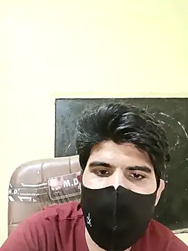 Snapshot of hotyyyyjonny chatting on March 11, 2026, 5:12 am hotyyyyjonny online show from March 11, 2026, 5:12 am