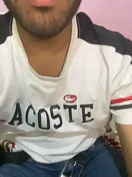 hotyyyyjonny online show from May 6, 2026, 3:38 pm