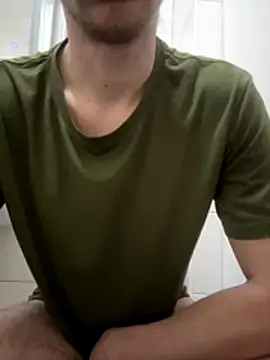 lukasDickpic12 online show from December 4, 2025, 2:49 pm