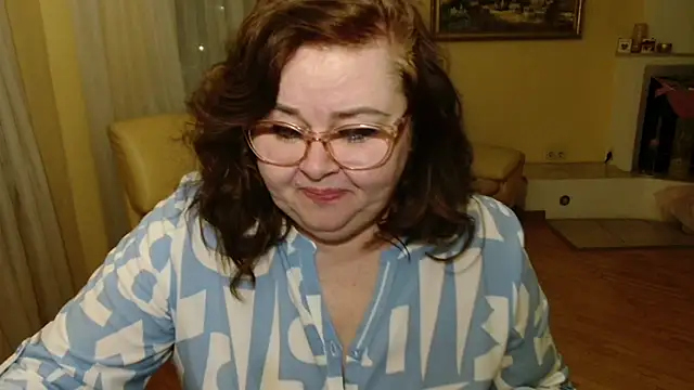 Snapshot of Natali-Gucci chatting on February 8, 2026, 6:27 pm Natali-Gucci online show from February 8, 2026, 6:27 pm