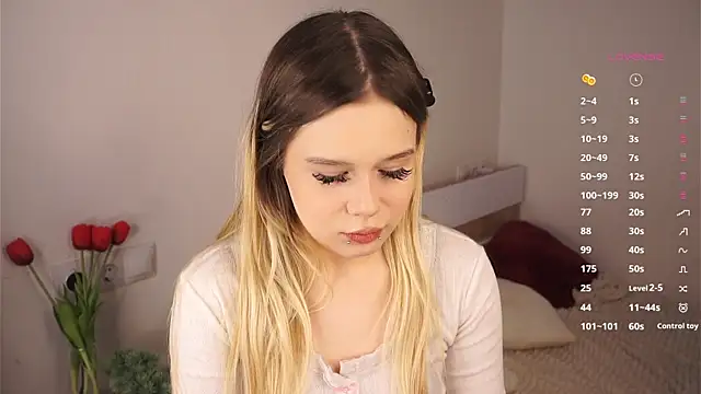 Snapshot of Love_audirs6 chatting on April 5, 2026, 1:51 pm Love audirs6 online show from April 5, 2026, 1:51 pm