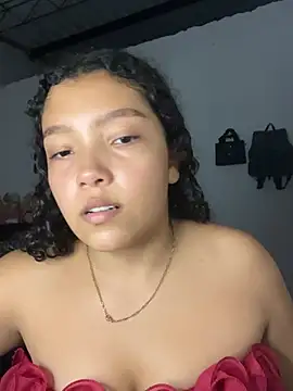 PetiteKattia online show from January 12, 2026, 12:50 am