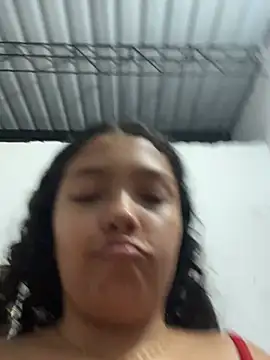 Snapshot of PetiteKattia chatting on February 8, 2026, 4:32 am PetiteKattia online show from February 8, 2026, 4:32 am