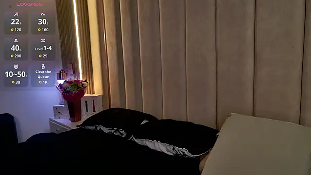 Snapshot of Iamnyxy chatting on May 22, 2026, 10:13 am Iamnyxy online show from May 22, 2026, 10:13 am