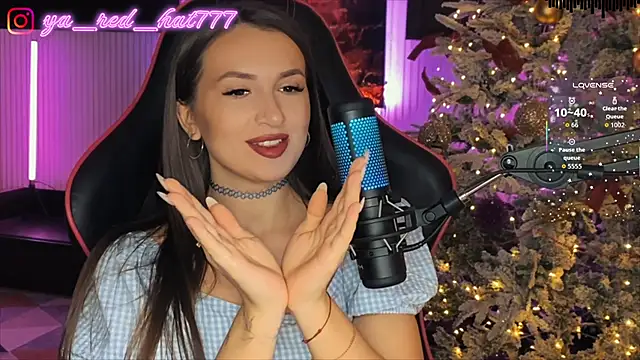 Snapshot of -RED_HAT- chatting on March 6, 2026, 5:41 pm -RED HAT- online show from March 6, 2026, 5:41 pm