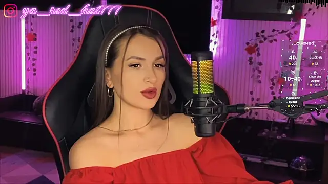 Snapshot of -RED_HAT- chatting on April 2, 2026, 5:19 pm -RED HAT- online show from April 2, 2026, 5:19 pm