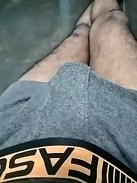 Snapshot of summa_renu chatting on November 13, 2025, 7:18 pm summa renu online show from November 13, 2025, 7:18 pm