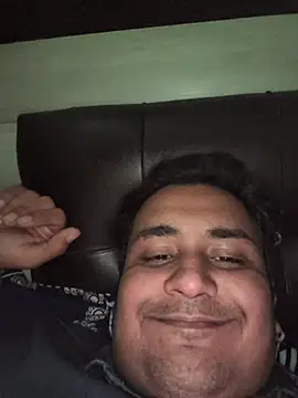 ashiloverlife online show from November 12, 2025, 4:55 pm