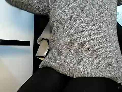 Snapshot of Tiff_Dirty69 chatting on January 11, 2026, 4:19 am Tiff Dirty69 online show from January 11, 2026, 4:19 am