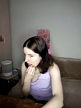 Snapshot of v_crizis324 chatting on February 17, 2026, 4:59 pm v crizis324 online show from February 17, 2026, 4:59 pm