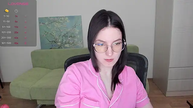 Snapshot of v_crizis324 chatting on May 17, 2026, 1:00 pm v crizis324 online show from May 17, 2026, 1:00 pm