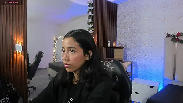 Snapshot of Joselyn_tay chatting on April 24, 2026, 7:27 pm Joselyn tay online show from April 24, 2026, 7:27 pm