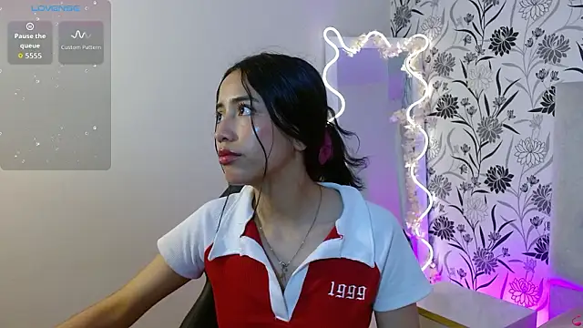 Snapshot of Joselyn_tay chatting on March 27, 2026, 11:44 am Joselyn tay online show from March 27, 2026, 11:44 am