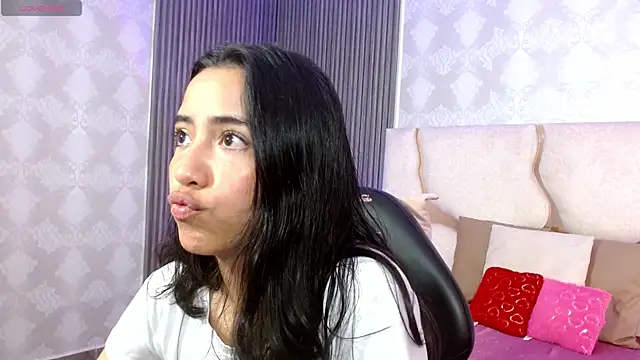 Snapshot of Joselyn_tay chatting on April 10, 2026, 12:34 pm Joselyn tay online show from April 10, 2026, 12:34 pm