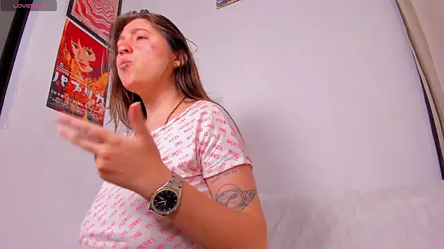 Ana Torres  online show from March 9, 2026, 11:41 pm