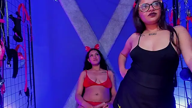 Snapshot of Ivy_bdsm_ chatting on November 18, 2025, 2:42 pm Ivy bdsm online show from November 18, 2025, 2:42 pm