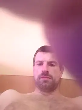 Snapshot of TwardyKierowca chatting on April 11, 2026, 7:27 am TwardyKierowca online show from April 11, 2026, 7:27 am