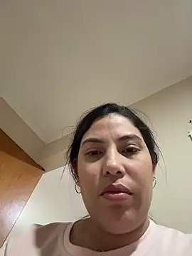 Snapshot of Anna_Bitch_Disgusting chatting on March 13, 2026, 5:23 am Anna Bitch Disgusting online show from March 13, 2026, 5:23 am